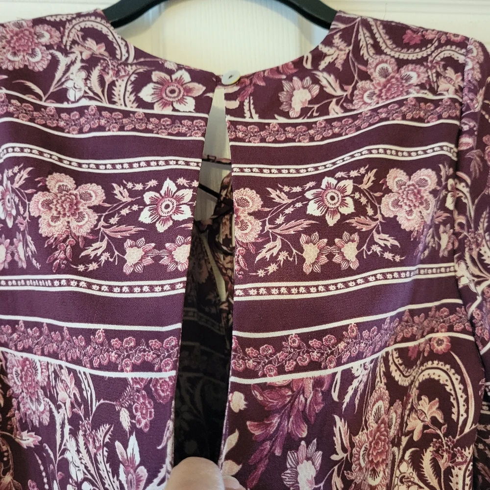 Show me your MUMU  size large Tilly tie romper. Large. Color Wine - Picture 6 of 7